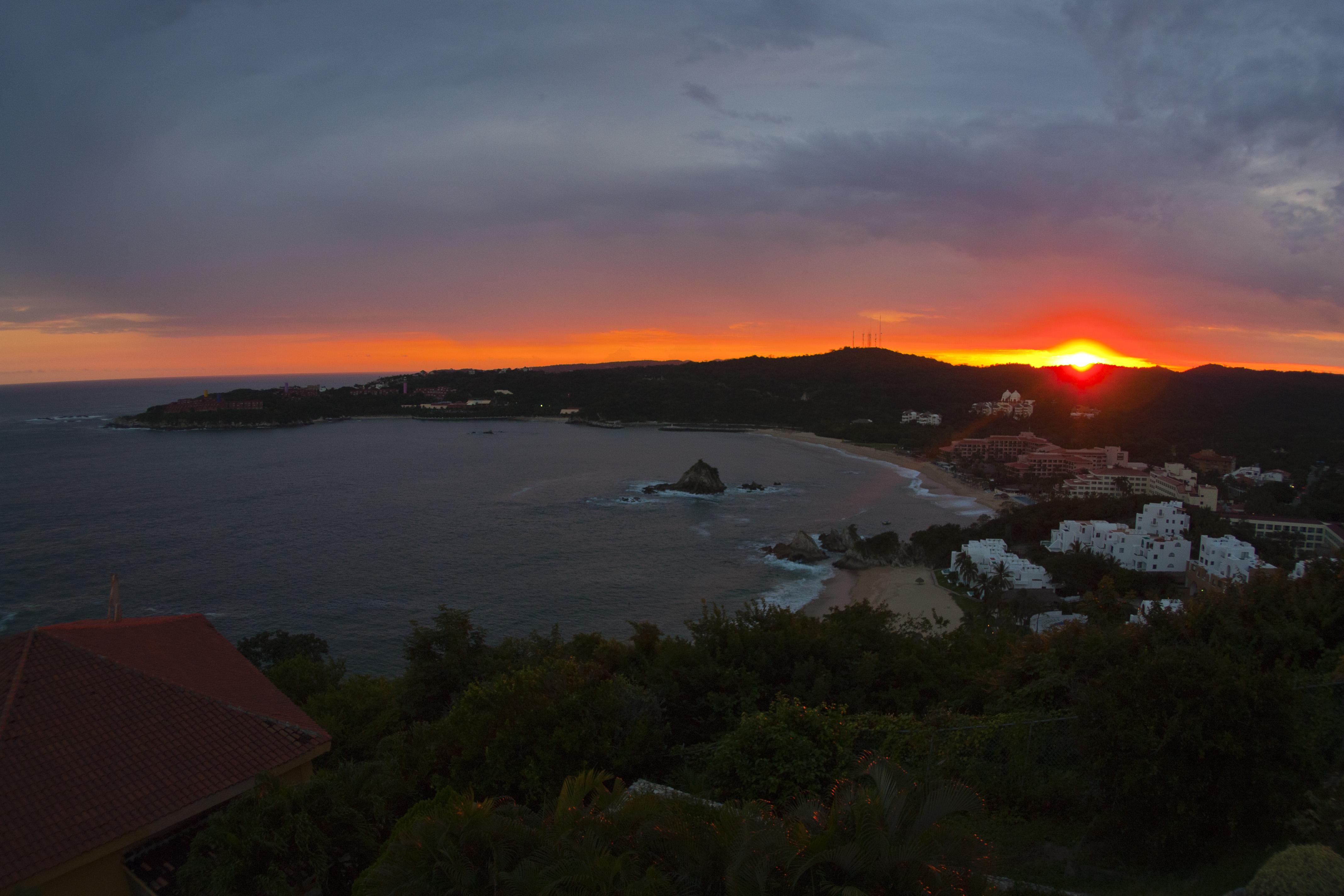 Villa Blanca Huatulco 산타크루즈휴에튤코 외부 사진